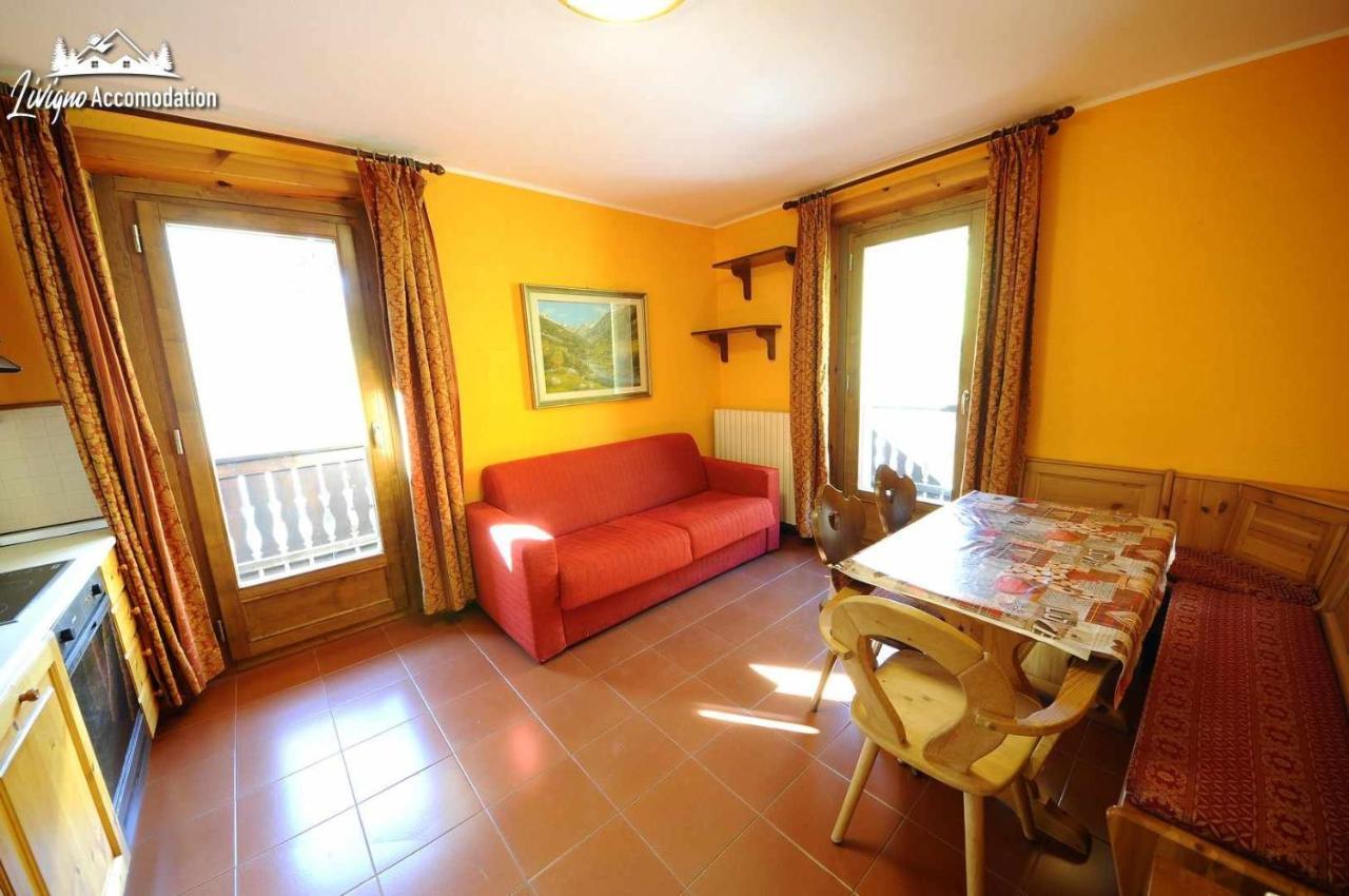 Casa Florin Giumel By Apartment