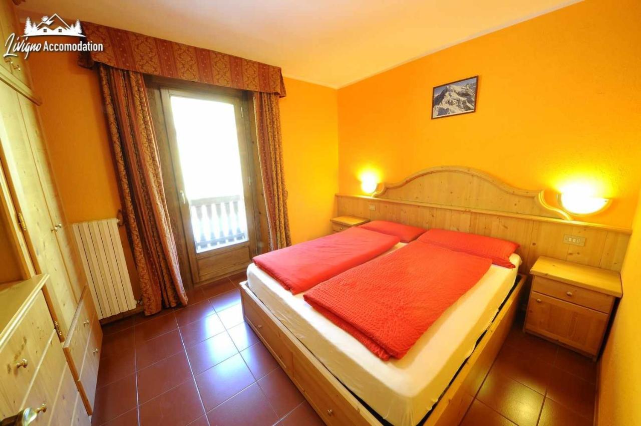 Apartment Casa Florin Giumel By